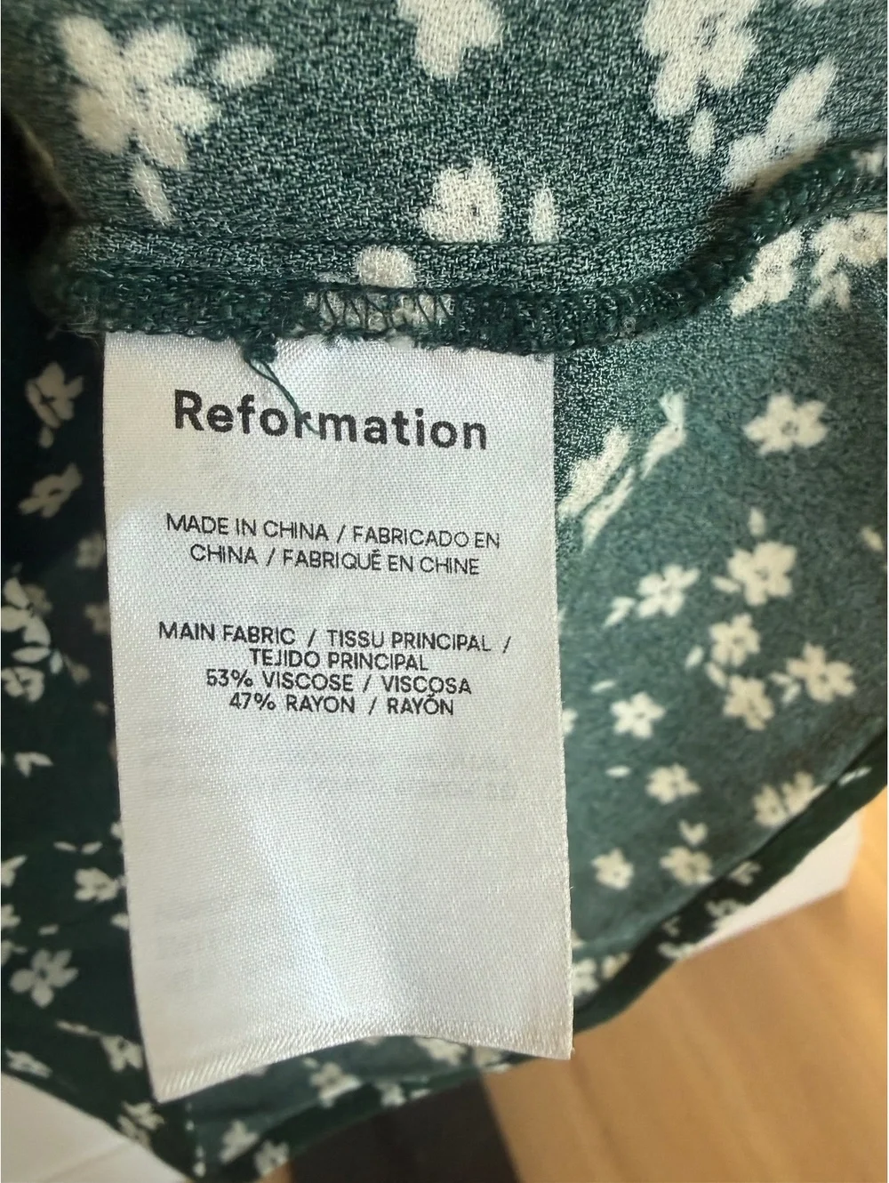 Reformation Nell Top Annette Green Floral V-Neck Button Blouse Size Small